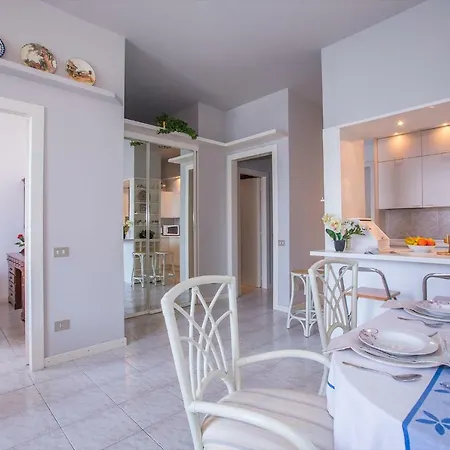 דירה Casa Linda מנאג'יו
